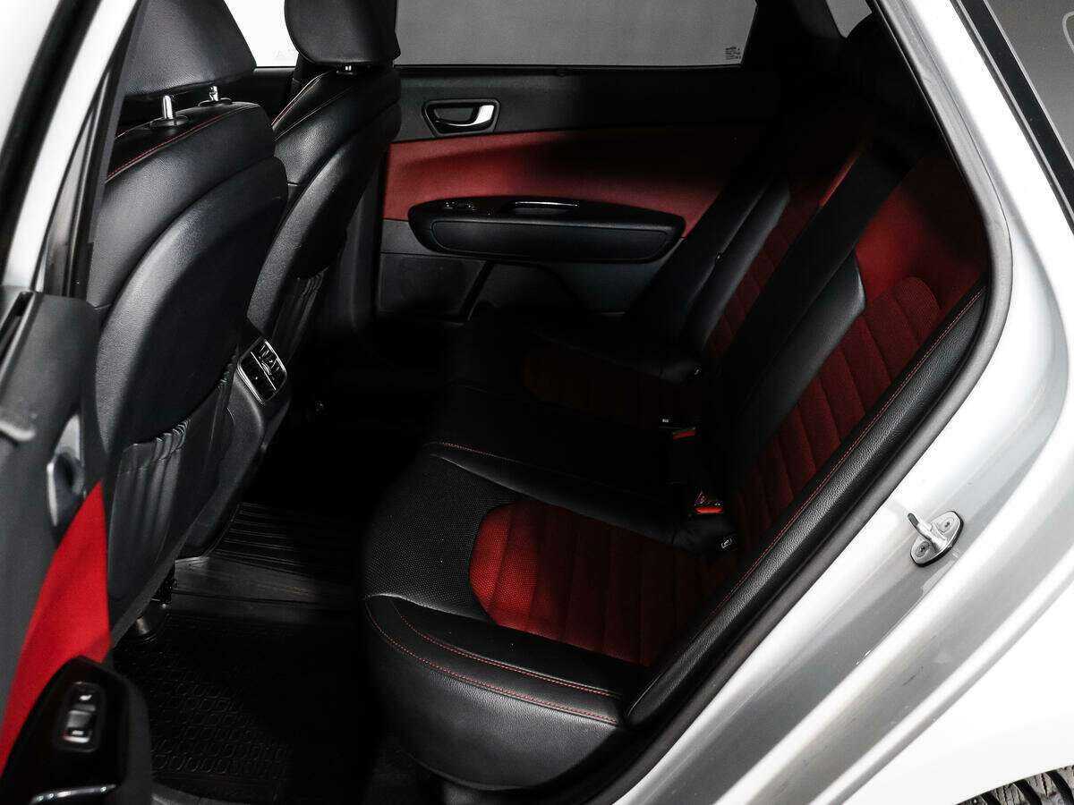 Б/У Киа Оптима 2019 года. Фото: #15