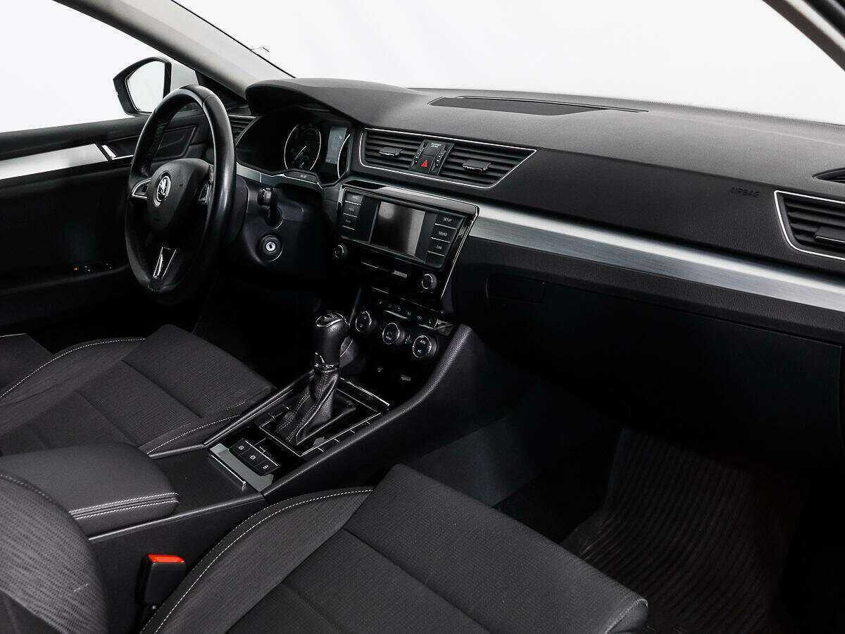 Б/У Шкода Суперб 2016 года. Фото: #10