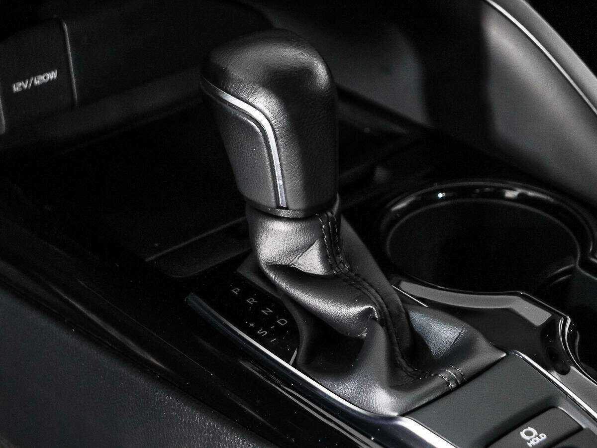 Б/У Тойота Камри 2020 года. Фото: #7