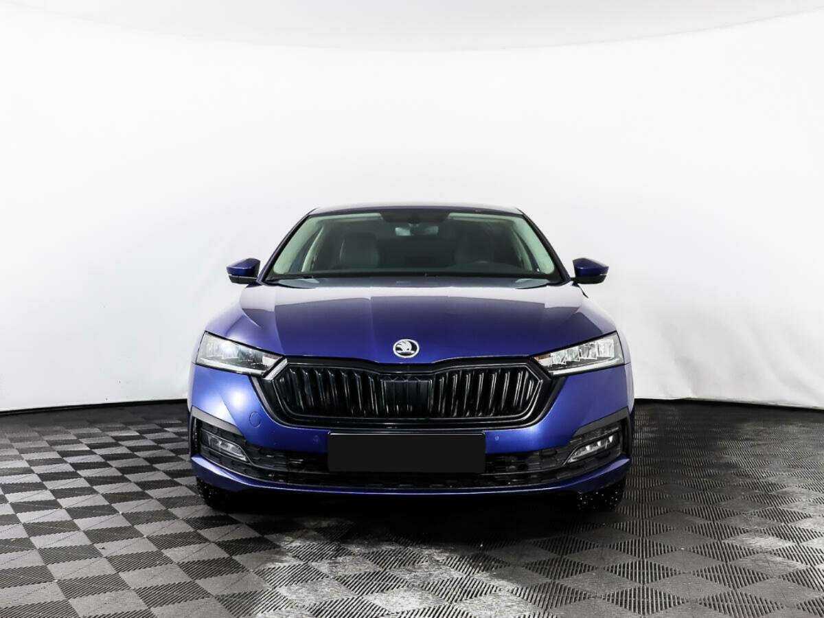 Б/У Шкода Октавия 2020 года. Фото: #1