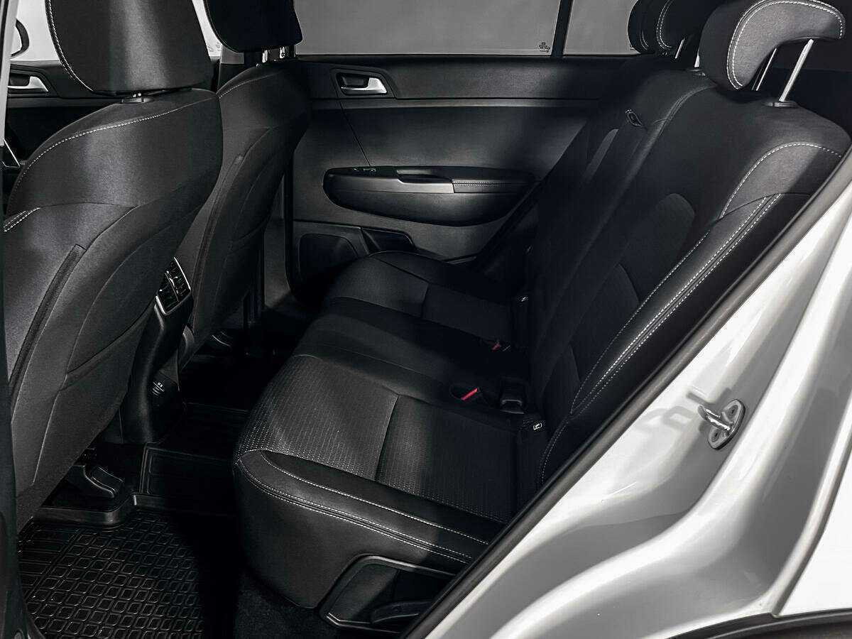 Б/У Киа Спортейдж 2021 года. Фото: #9