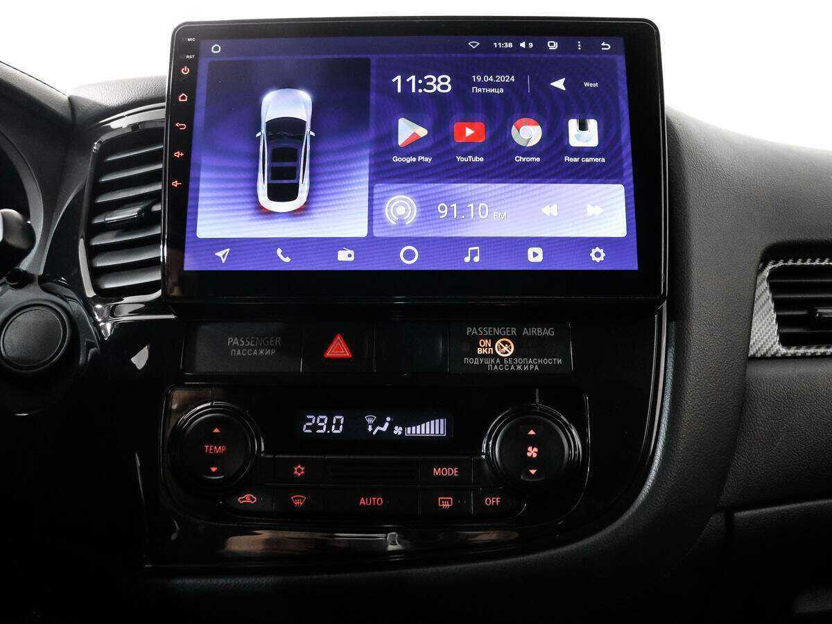 Б/У Митсубиши Оутлэндер 2018 года. Фото: #13