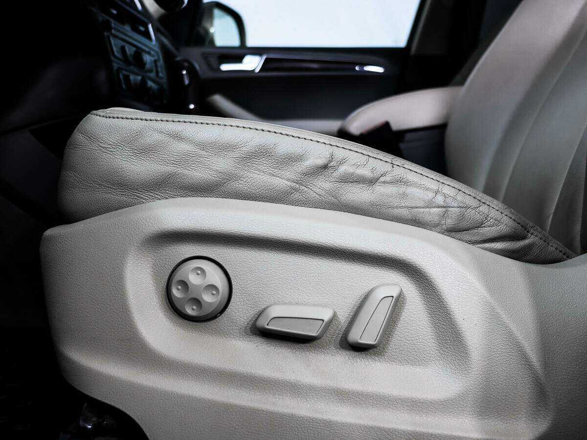 Б/У Ауди К5 2010 года. Фото: #9