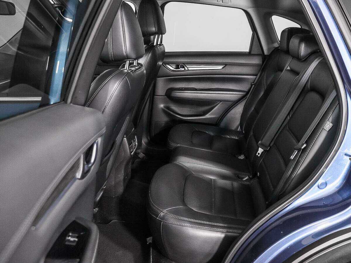 Б/У Мазда Ц-Икс-5 2017 года. Фото: #12