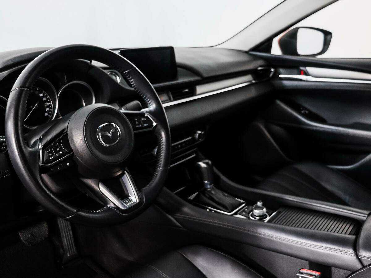 Б/У Мазда 6 2018 года. Фото: #8