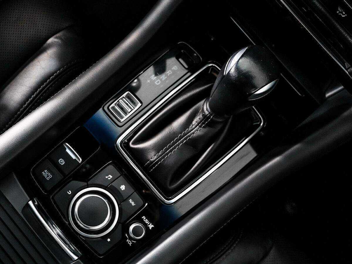 Б/У Мазда 6 2018 года. Фото: #10