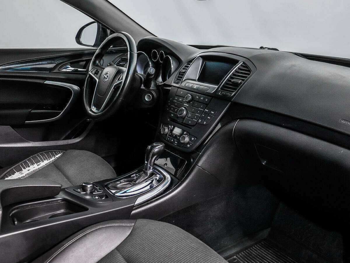 Б/У Опель Инсигния 2009 года. Фото: #11