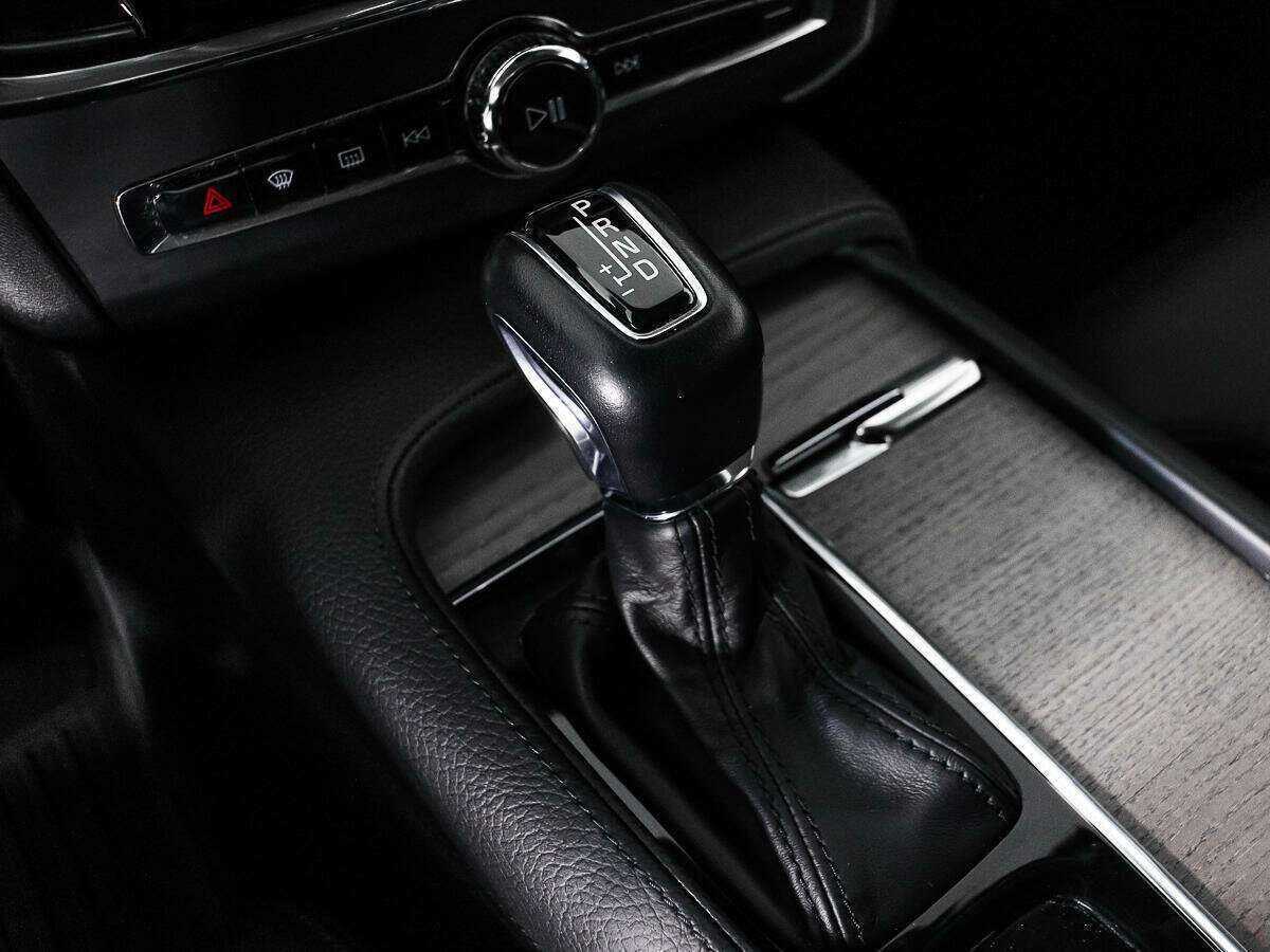 Б/У Вольво С90 2020 года. Фото: #10