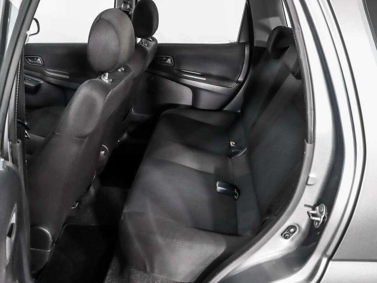 Б/У Сузуки Игнис 2007 года. Фото: #9