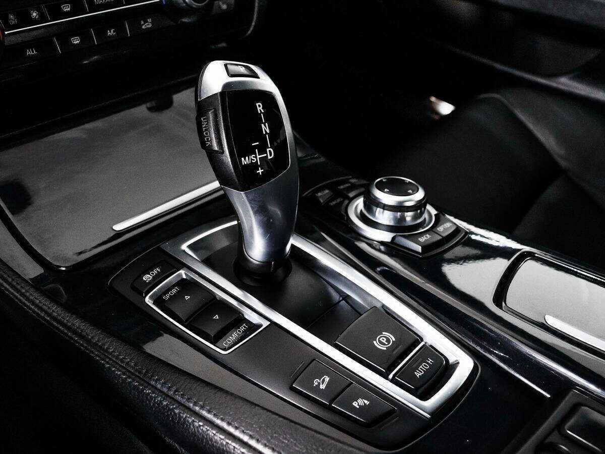 Б/У БМВ 5 серии 2013 года. Фото: #9