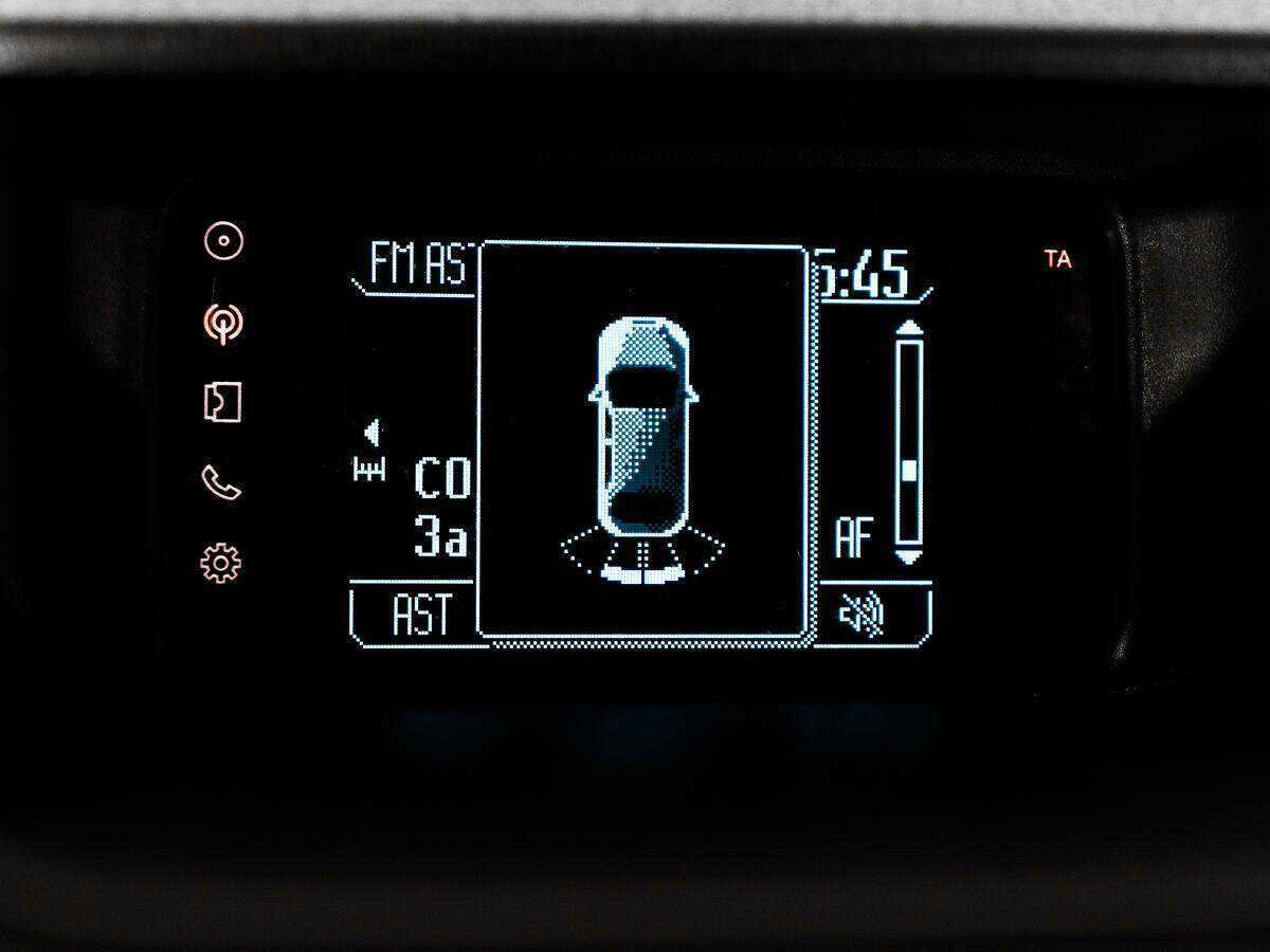 Б/У Форд ЭкоСпорт 2015 года. Фото: #14