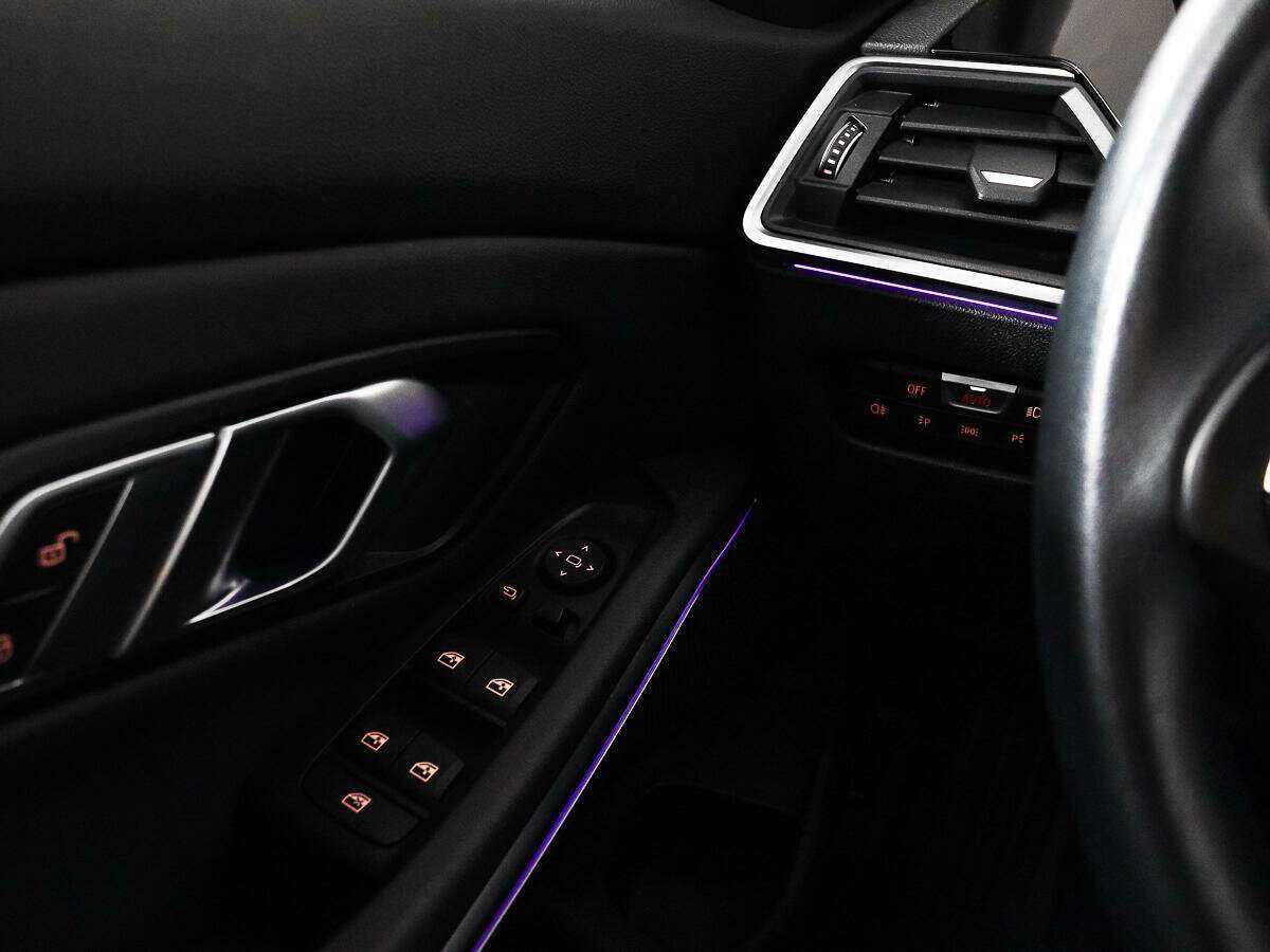 Б/У БМВ 3 серии 2020 года. Фото: #13