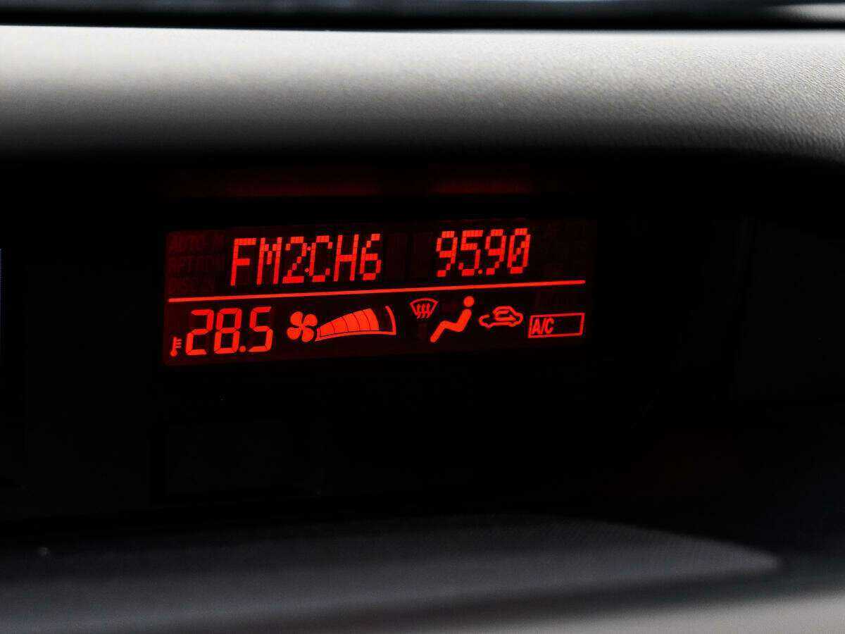 Б/У Мазда Ц-Икс-7 2010 года. Фото: #14