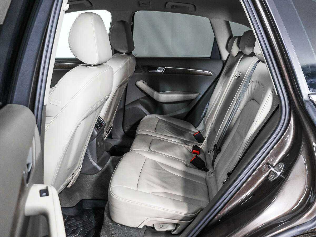 Б/У Ауди К5 2011 года. Фото: #11