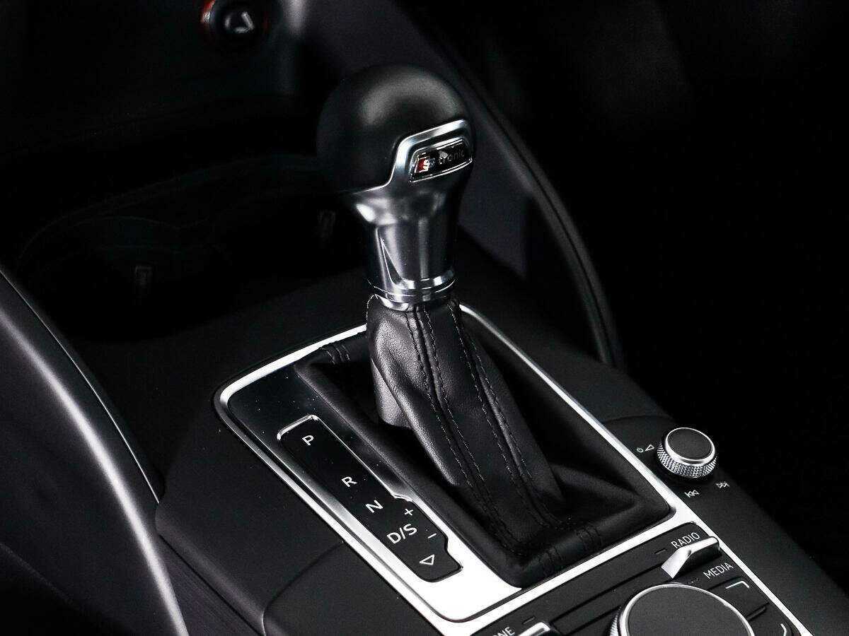 Б/У Ауди А3 2014 года. Фото: #7