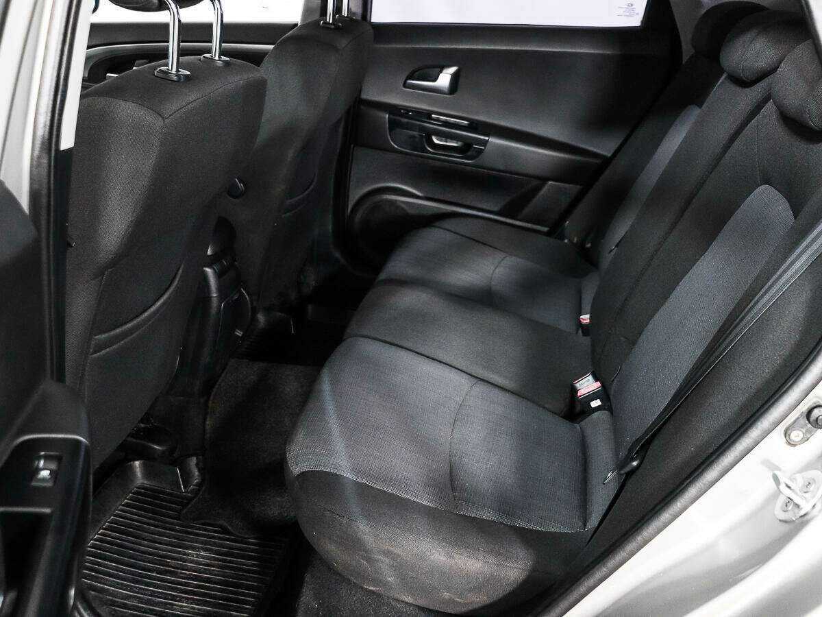 Б/У Киа Сид 2010 года. Фото: #9