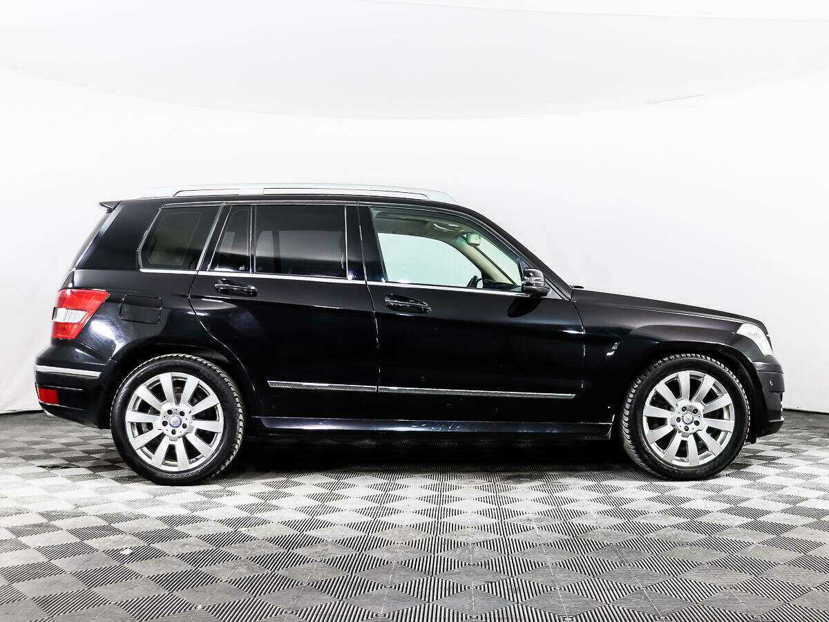 Б/У Мерседес-Бенц ГЛК-Класс 2011 года. Фото: #4