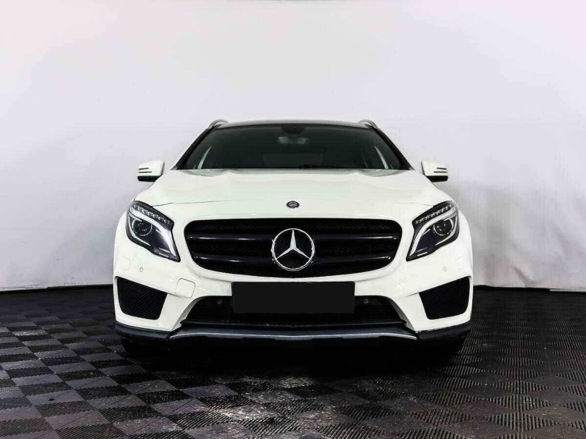 Б/У Мерседес-Бенц ГЛА 2014 года. Фото: #1