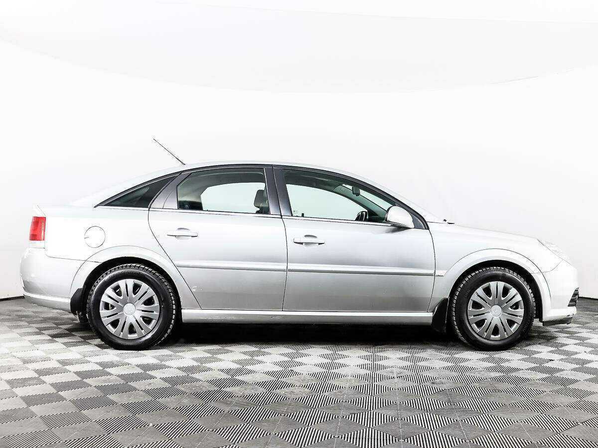 Б/У Опель Вектра 2008 года. Фото: #3