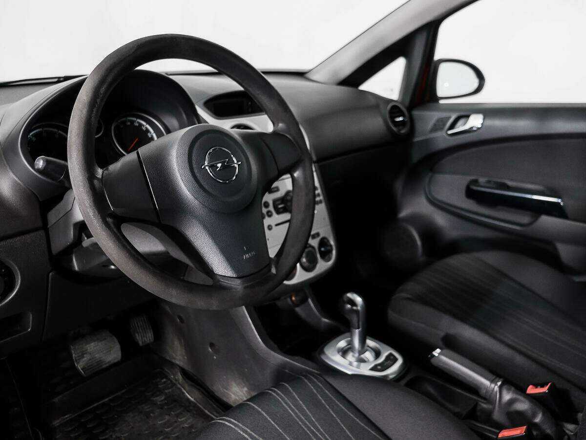 Б/У Опель Корса 2008 года. Фото: #8