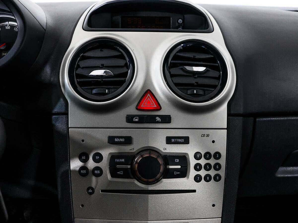 Б/У Опель Корса 2008 года. Фото: #12