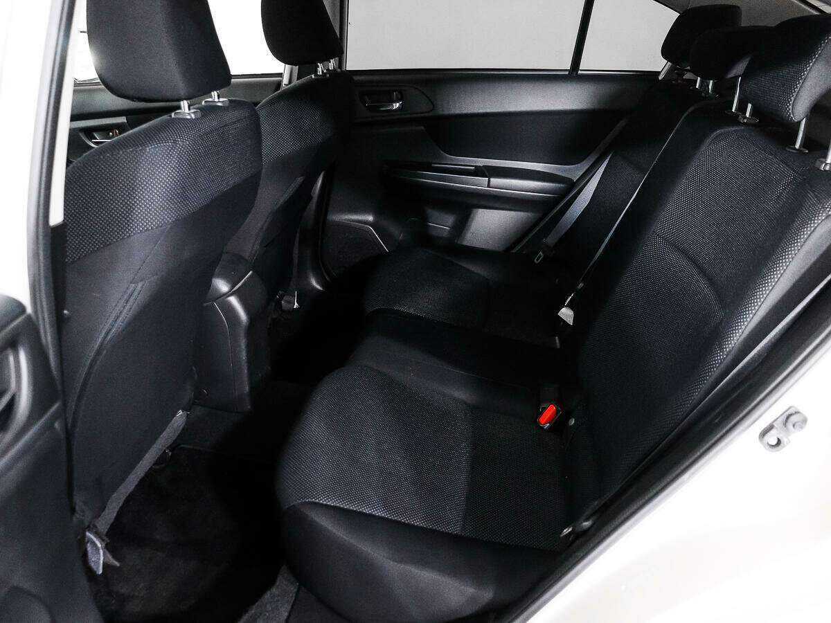 Б/У Субару Импреза 2012 года. Фото: #9