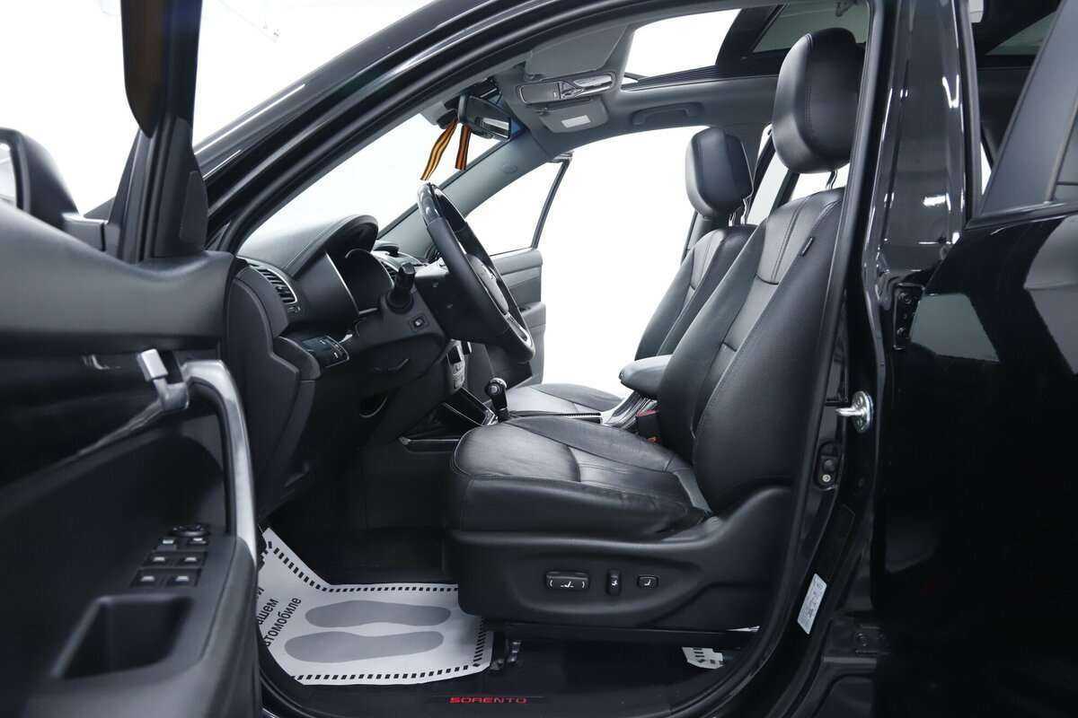 Б/У Киа Соренто 2016 года. Фото: #7