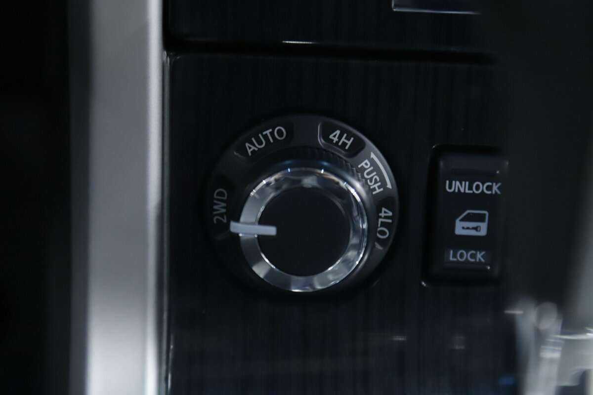 Б/У Ниссан Патфайндер 2014 года. Фото: #14