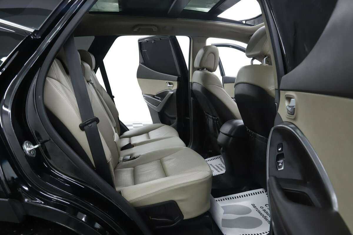 Б/У Хендай Санта Фе 2015 года. Фото: #21