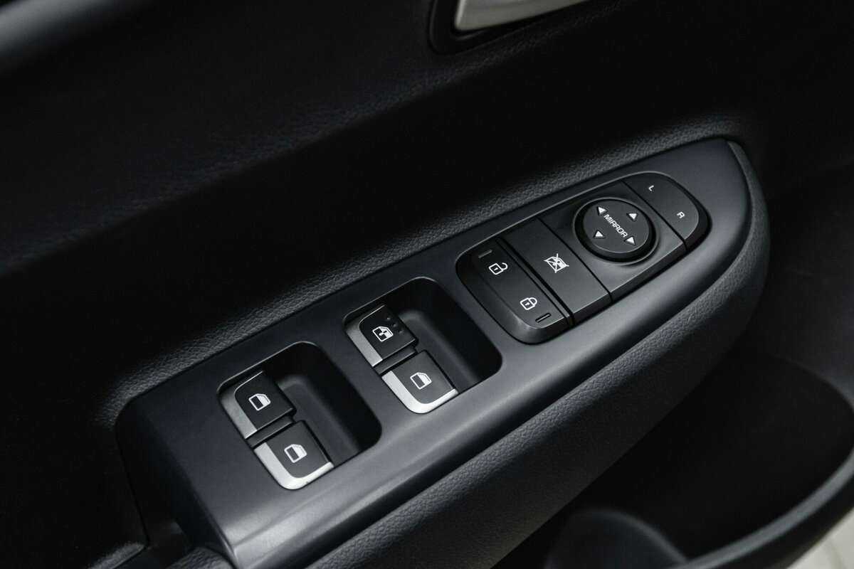 Б/У Киа Рио 2021 года. Фото: #16