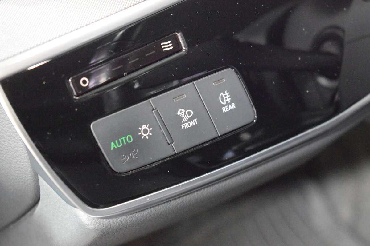 Б/У Ауди А8 2019 года. Фото: #10