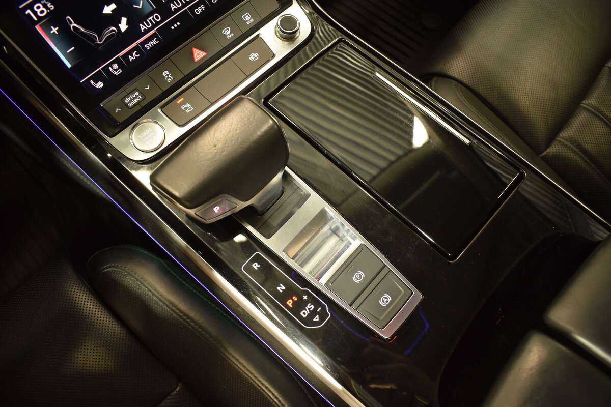 Б/У Ауди А8 2019 года. Фото: #23