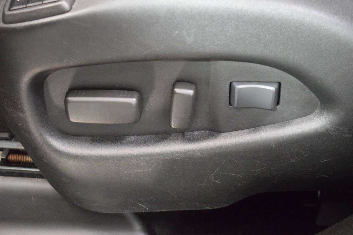 Б/У Кадиллак СРХ 2013 года. Фото: #9