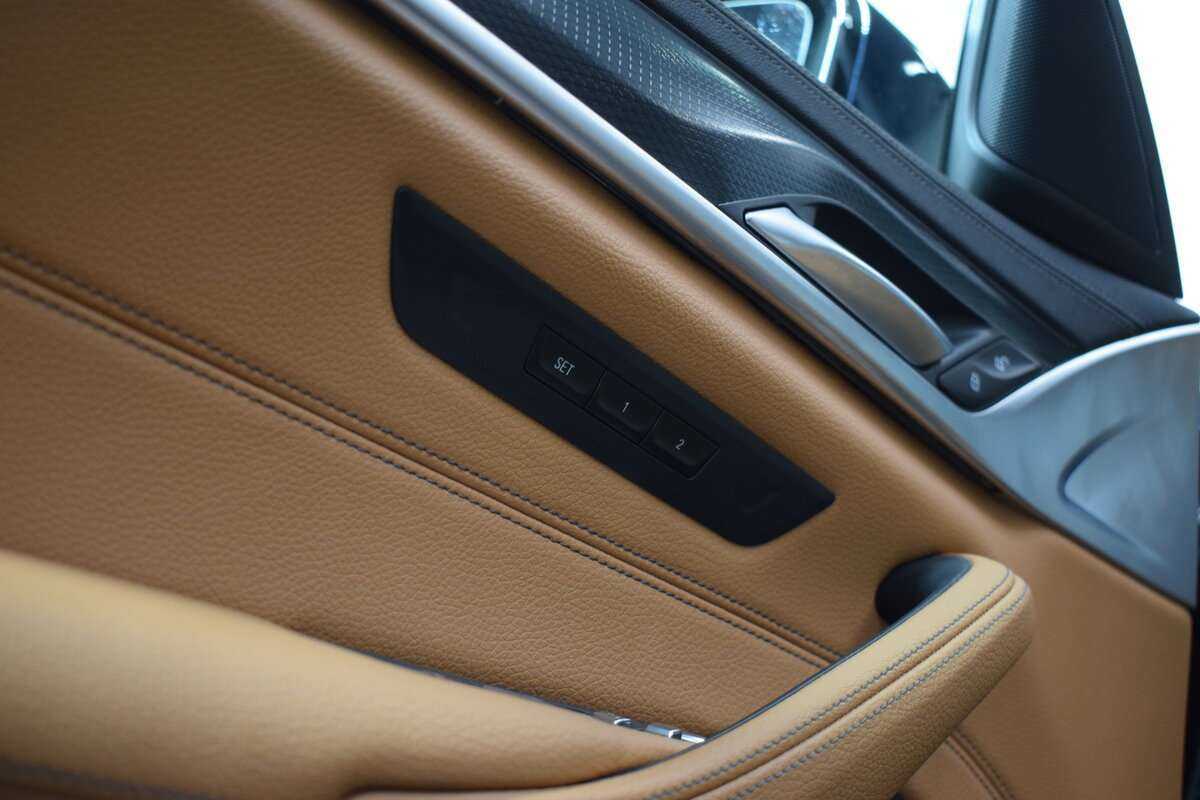 Б/У БМВ 5 серии 2023 года. Фото: #15