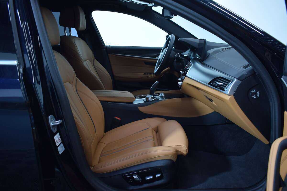 Б/У БМВ 5 серии 2023 года. Фото: #19