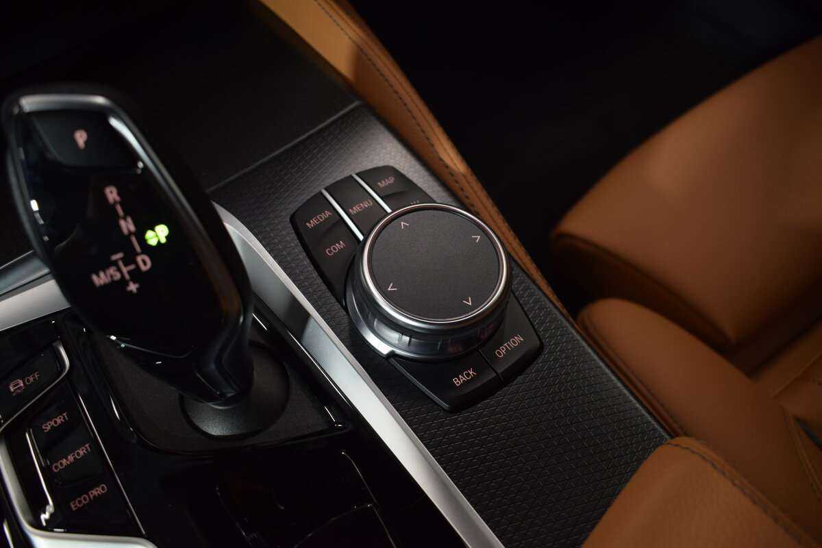 Б/У БМВ 5 серии 2023 года. Фото: #30