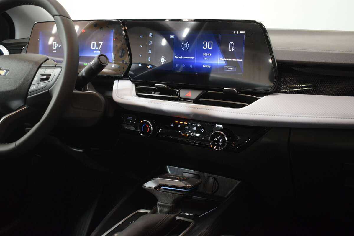 Б/У Шевроле Монза 2023 года. Фото: #10