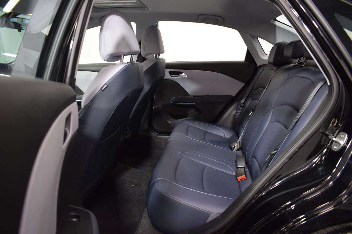 Б/У Шевроле Монза 2023 года. Фото: #12