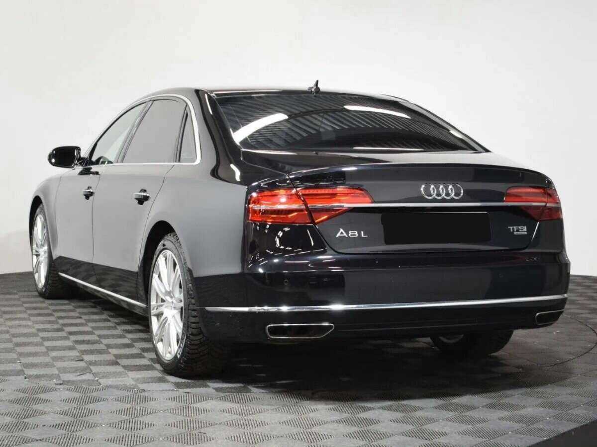 Б/У Ауди А8 2015 года. Фото: #3