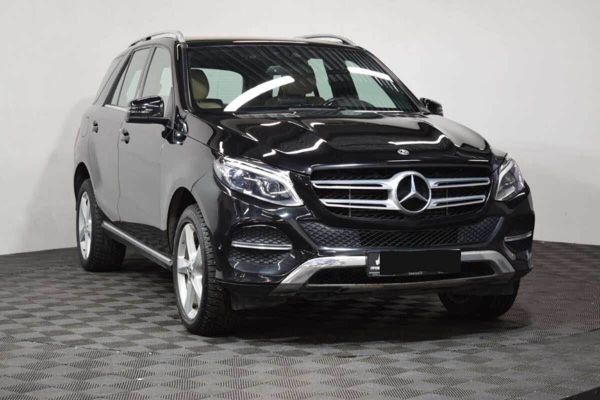 Б/У Мерседес-Бенц ГЛЕ 2018 года. Фото: #2