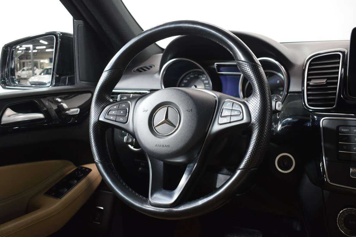 Б/У Мерседес-Бенц ГЛЕ 2018 года. Фото: #12