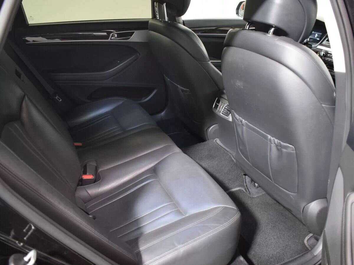 Б/У Генезис Г80 2019 года. Фото: #8