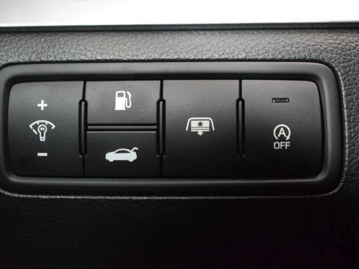 Б/У Генезис Г80 2019 года. Фото: #18