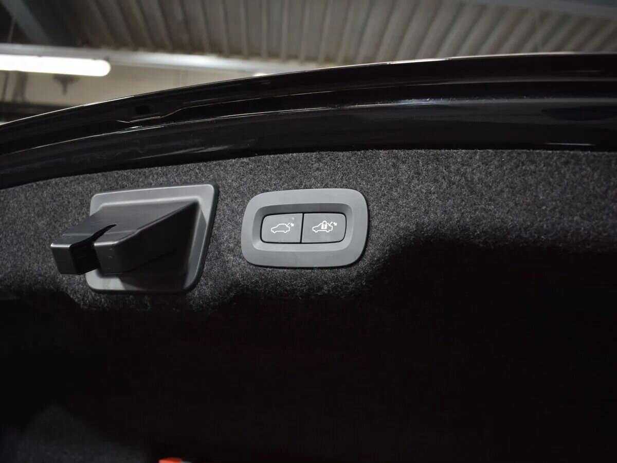 Б/У Вольво С90 2021 года. Фото: #6