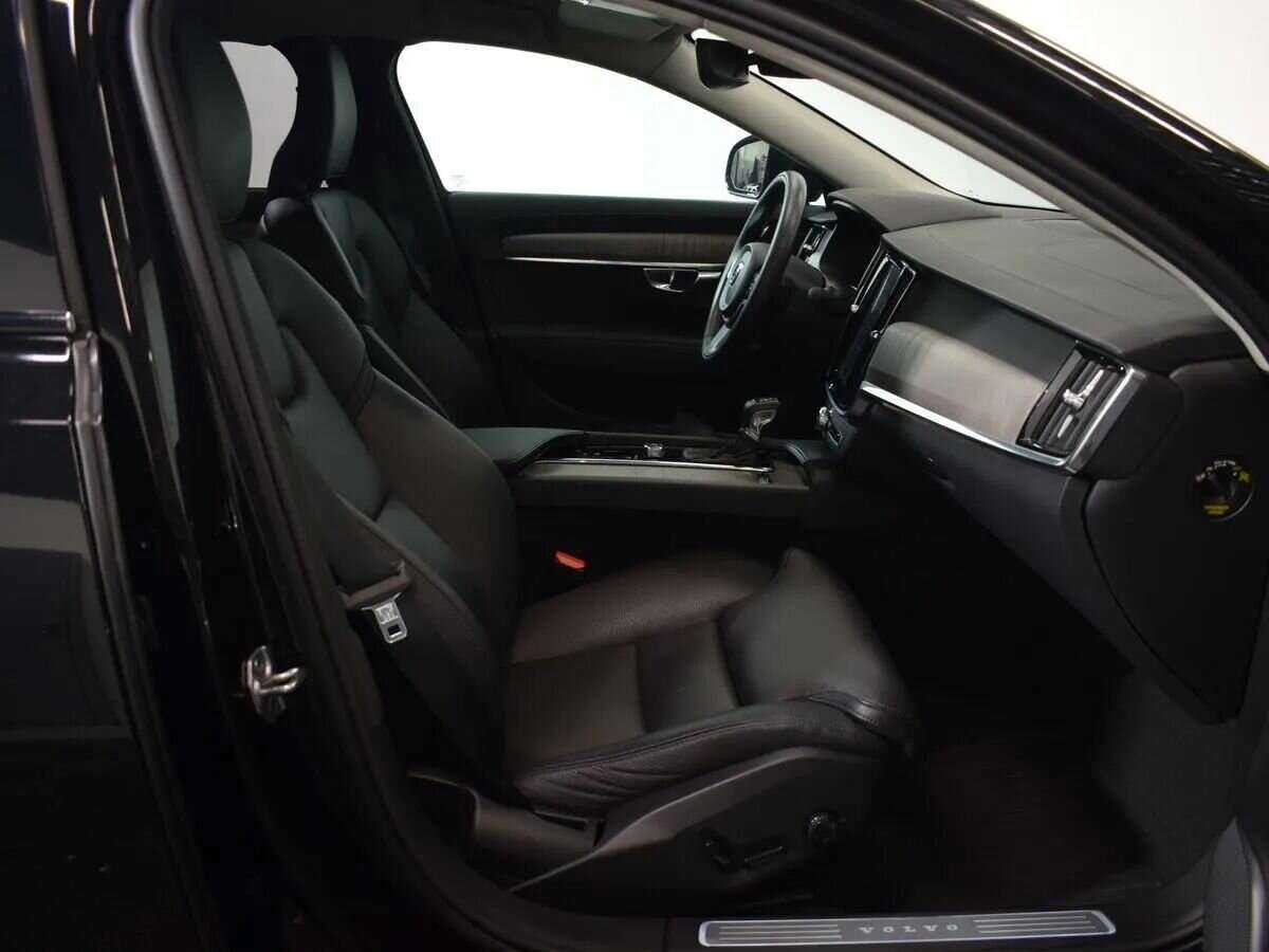 Б/У Вольво С90 2021 года. Фото: #11