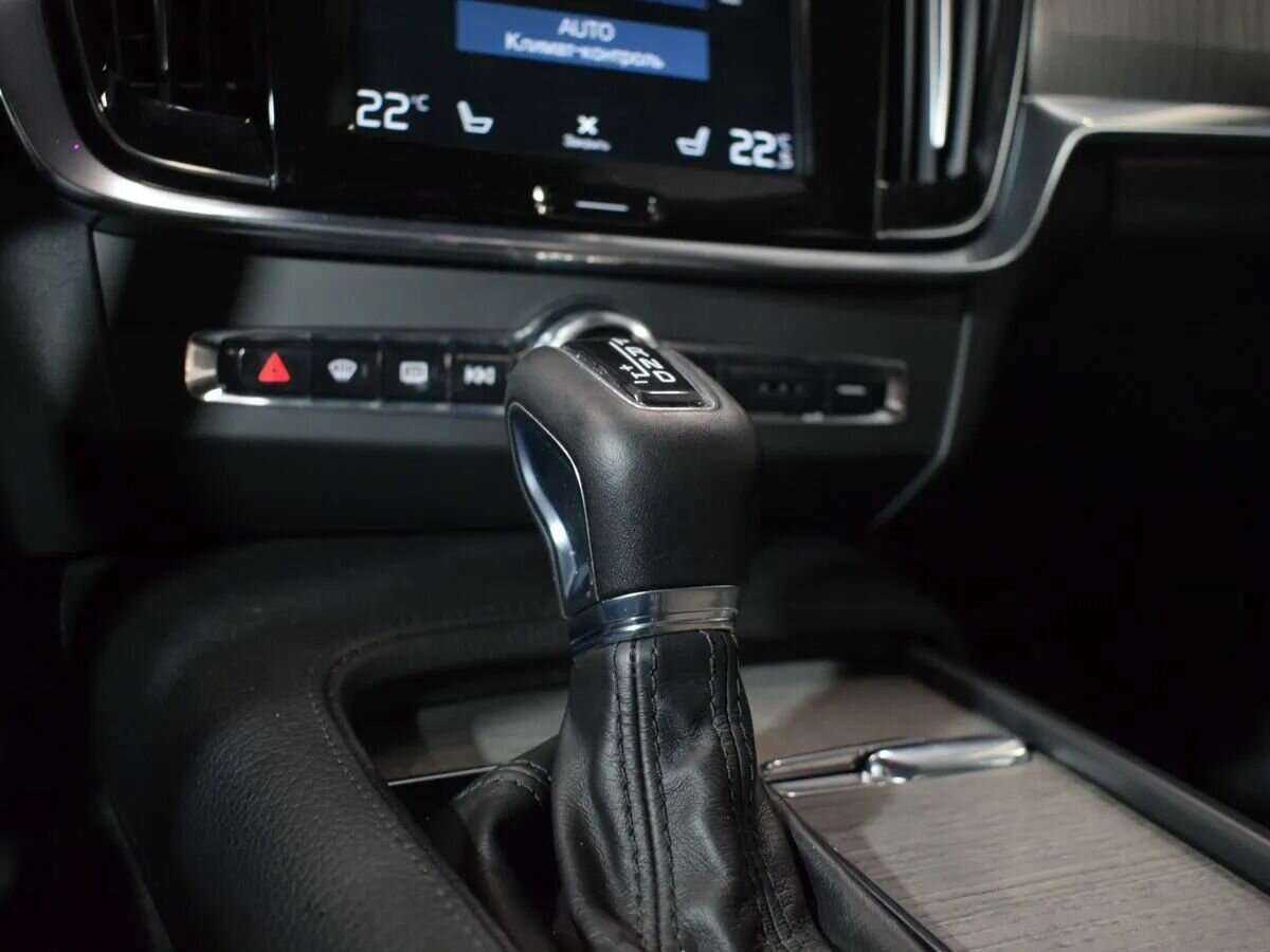 Б/У Вольво С90 2021 года. Фото: #28