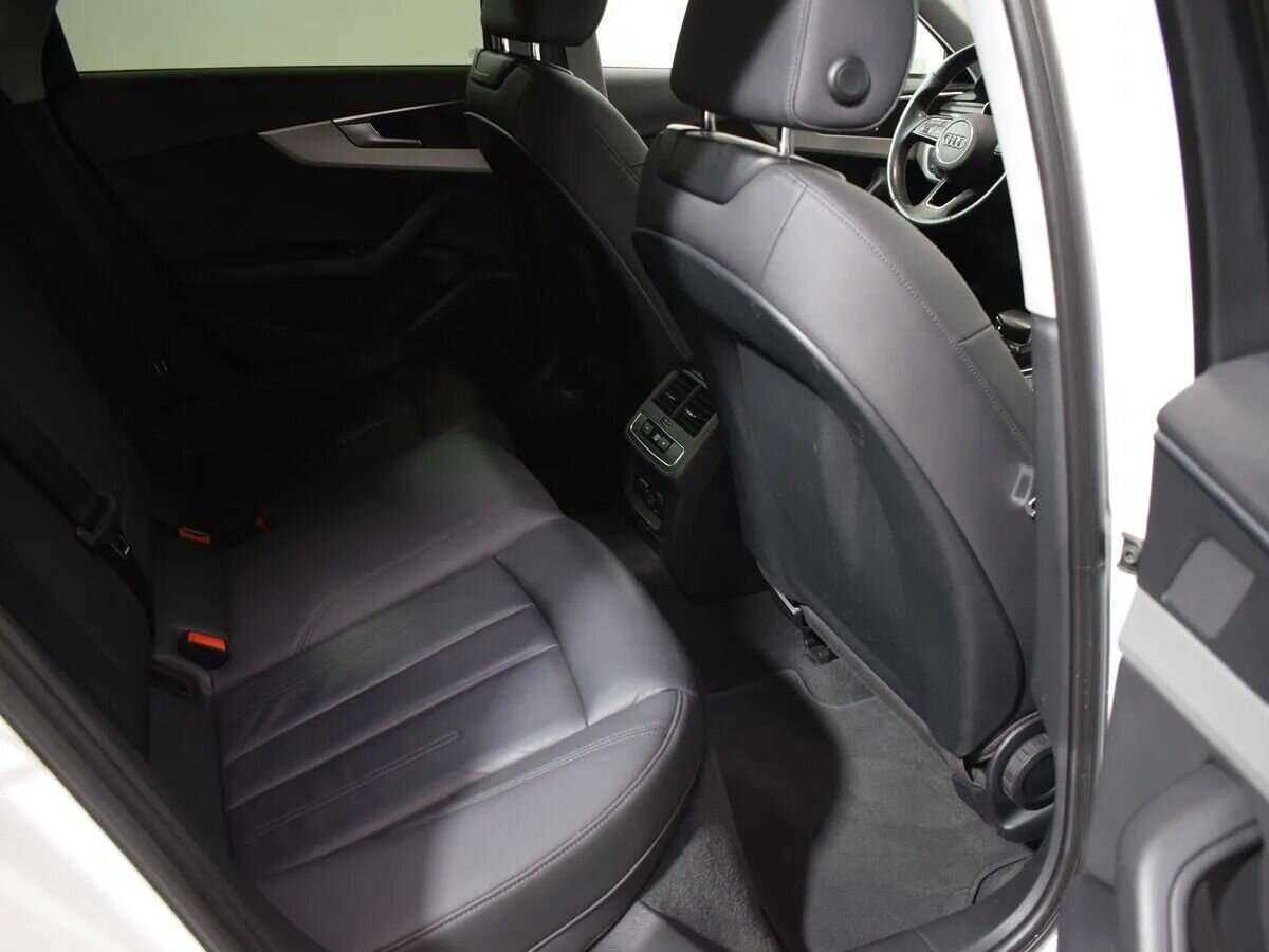 Б/У Ауди А4 2020 года. Фото: #7