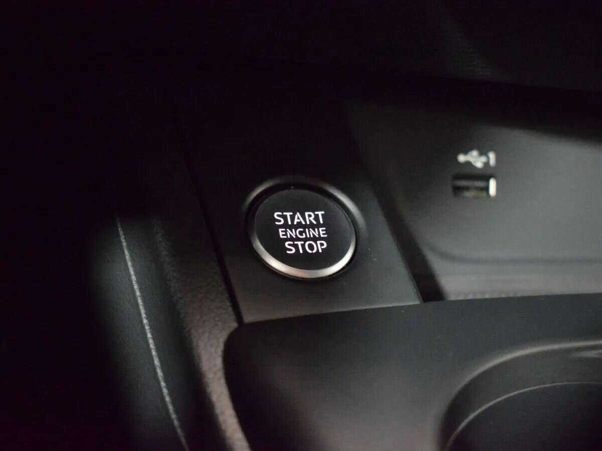 Б/У Ауди А4 2020 года. Фото: #16