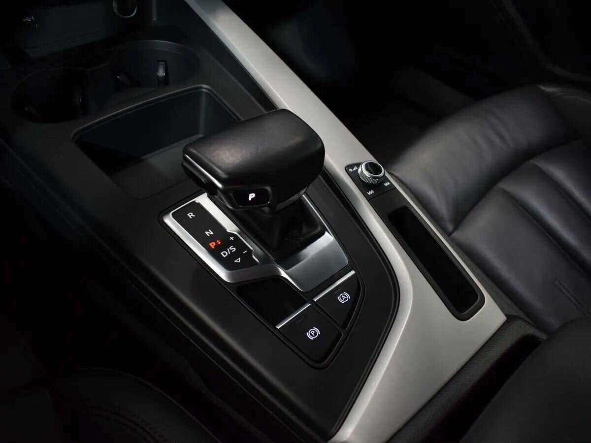 Б/У Ауди А4 2020 года. Фото: #17