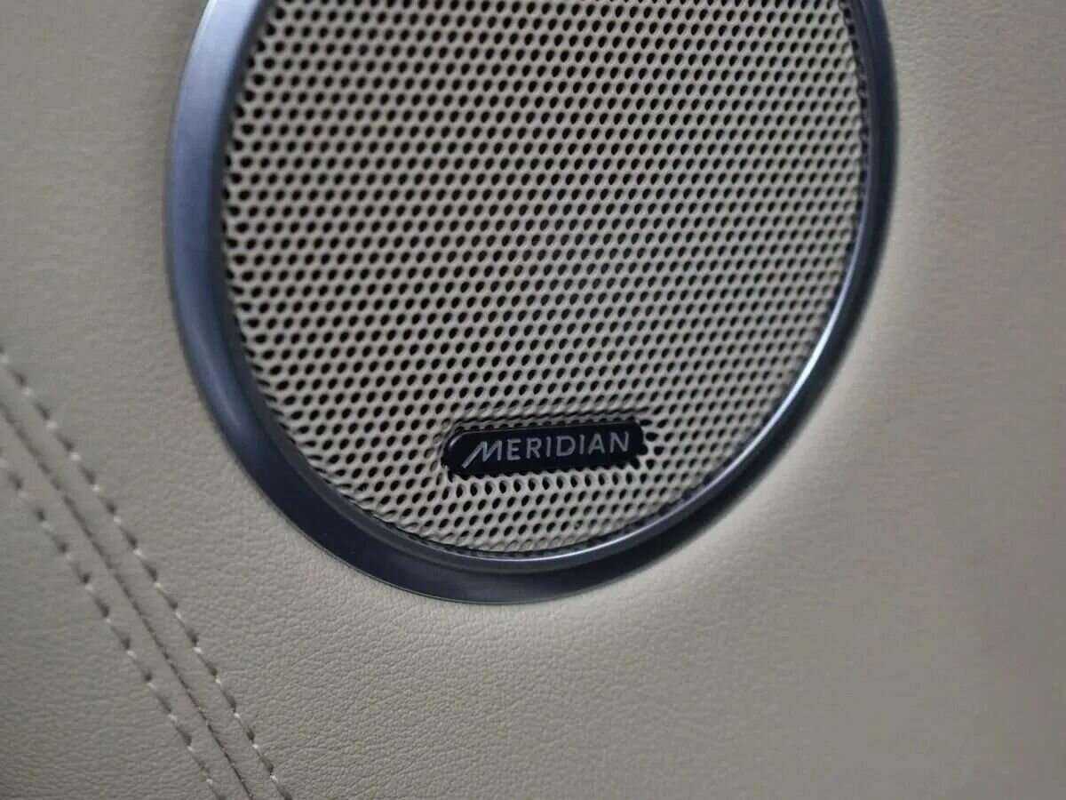 Б/У Лэнд Ровер Рэнж Ровер 2019 года. Фото: #22